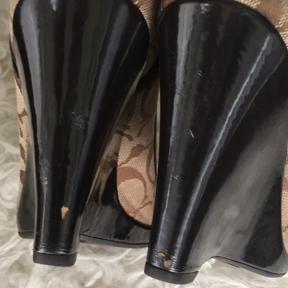 Coach Kerryann Signature C Beige Canvas Wedge Heels Size - Picture 8 of 13